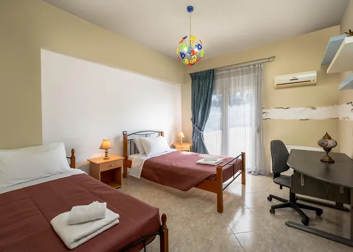 Stavroulas Amazing House Tatil Evi *